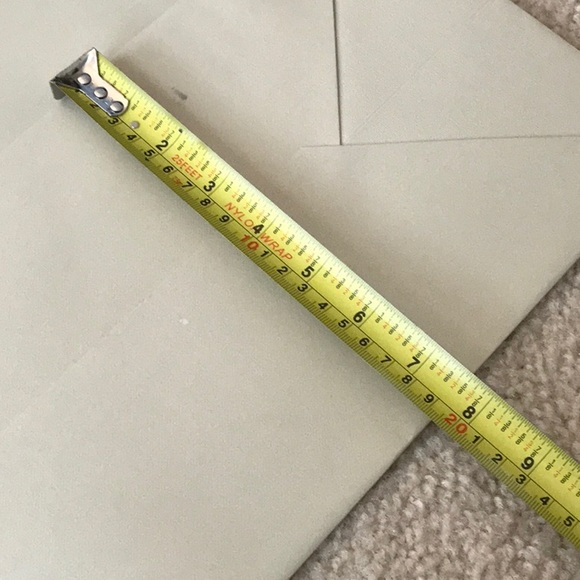 Burberry Shopping Bag - Picture 6 of 8